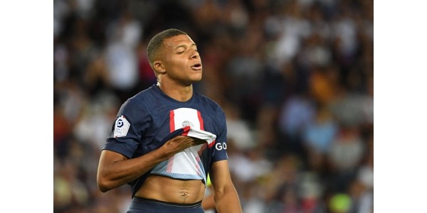 Pokutový kop, abyste viděli kvalitu hráčů